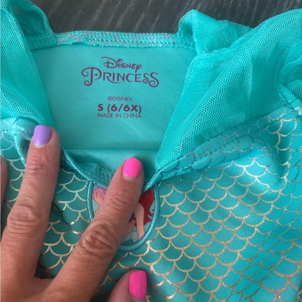 Disney Little Mermaid Girls Dress/Costume - Turquoise. Size S (6/6X) - Picture 3 of 5
